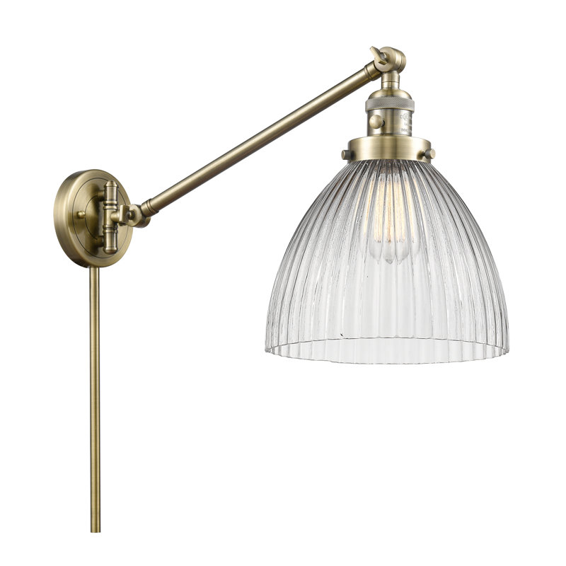 Bras pivotant à 1 lumière à intensité variable Tallulah, Laiton antique, Ampoule non incluse