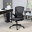 Fauteuil de bureau en maille à dossier moyen, siège de travail ergonomique avec support lombaire, hauteur réglable et accoudoirs rabattables