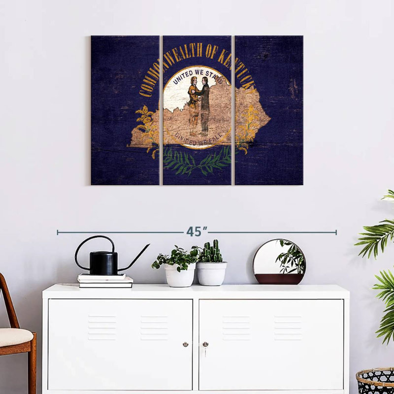 «State Map Over Kentucky Flag», ensemble de 3 reproductions sur toile par Echoes Of America, H 24 po x l 38 po x P 1,25 po