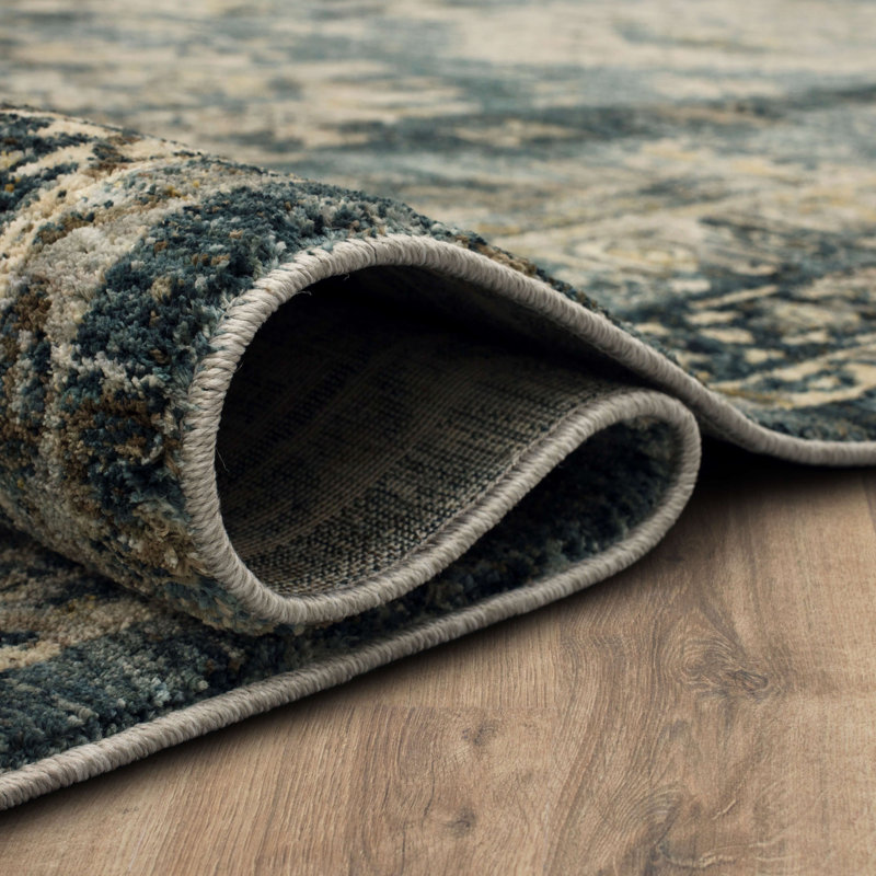 Karamar Southwestern Indoor Rug, Rectangle 5' x 7'6"