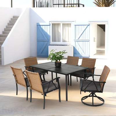 Ensemble de salle à manger 7 pièces d'extérieur en osier pour terrasse de jardin avec 2 coussins pivotants et 4 coussins de table amovibles