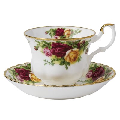 Royal Albert Old Country Roses Teacup & Saucer -  IOLCOR04698