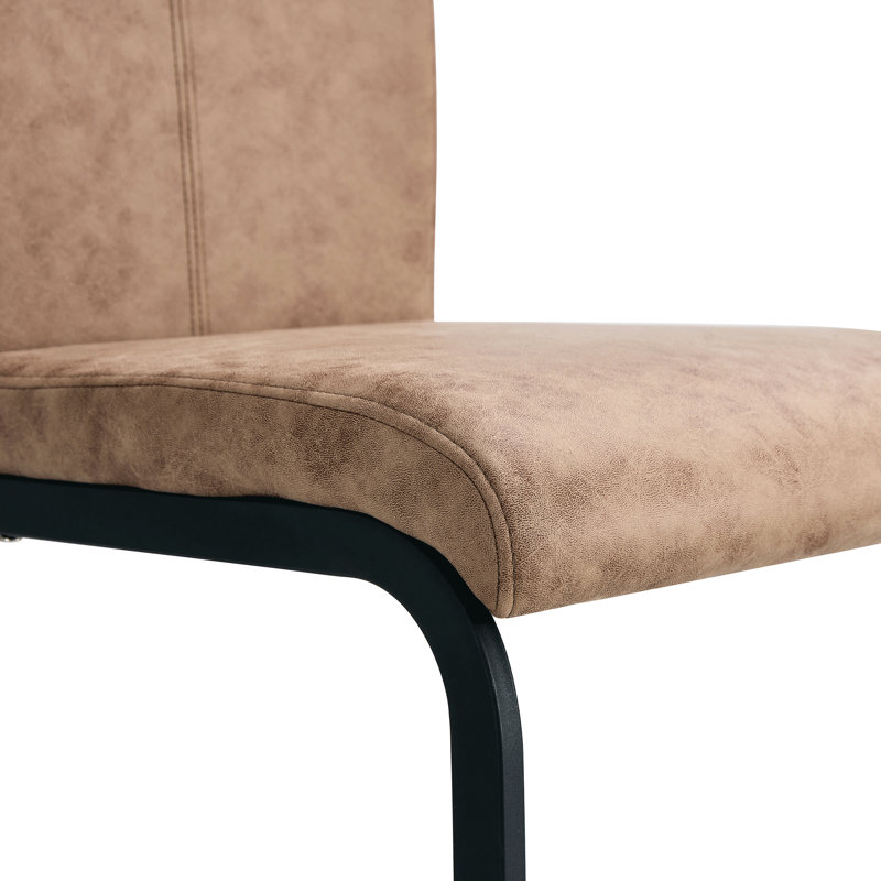 Repas chic: table en bois texturée en forme d'os de poisson avec supports en métal noir stables, paire de 4 chaises en tissu brun respirant et pieds durables et meubles durables: 55 po x 31,4 po x 30 po