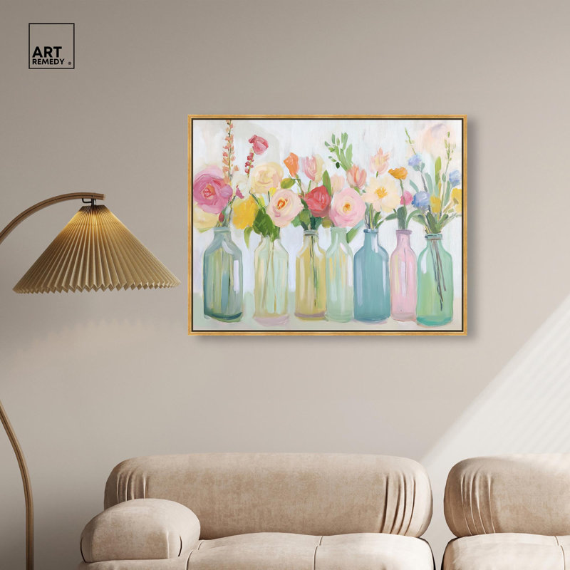 Art floral sur toile en bouteille, H 31 po x l 37 po, Cadre flottant doré