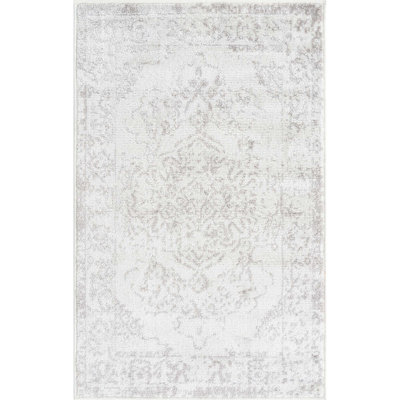 Avalynne Oriental Ivory/Gray Area Rug