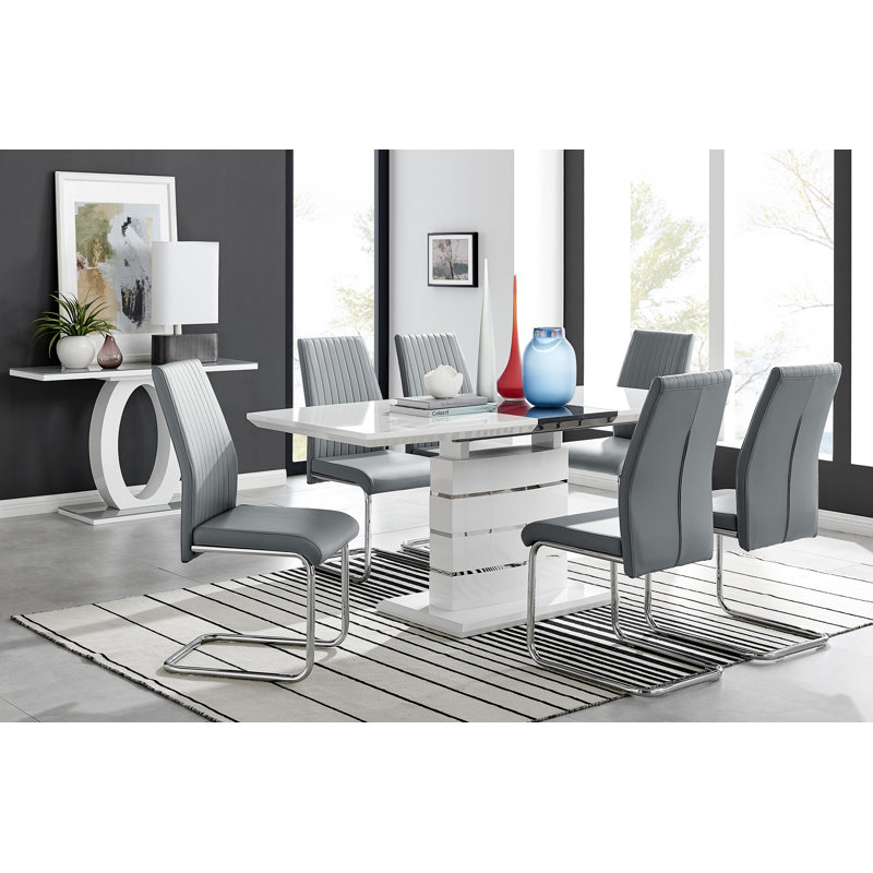 Grand ensemble de salle à manger extensible Everson avec 8 chaises rembourrées en similicuir de luxe, gris