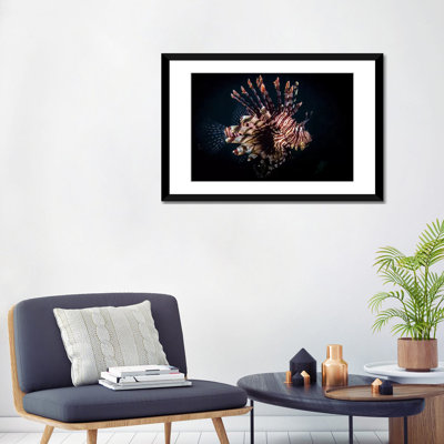 « a lionfish portrait, anilao, philippines », reproduction de photo sur toile