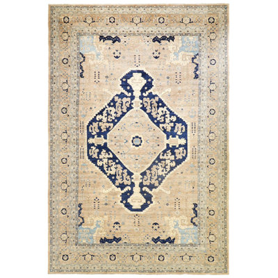 Tapis beige nouvel âge New Turkmen
