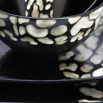 Carmelindo 16 Piece Stoneware Dinnerware Set - Service for 4