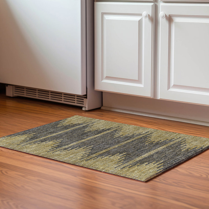 Premium Machine Washable Cerrito Graphite Rug, Rectangle 1'8" x 2'6"