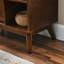Armoire de rangement avec tablettes ouvertes et portes coulissantes-1174898751