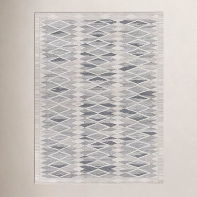 Gilson Hand-Woven Geometric Rug