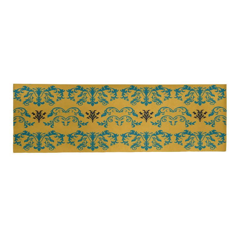 Tapis de couloir doré