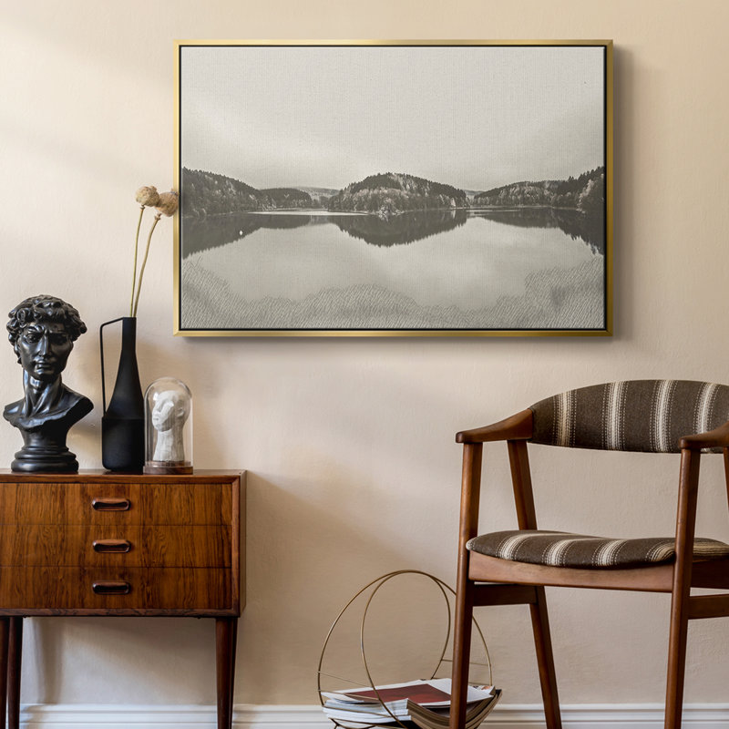 Paysage rétro - CCCLxxiv, Toile avec cadre flottant or, H 27 po x l 41 po x P 2 po