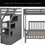 Lit mezzanine simple au-dessus d'un lit double avec escalier-665373070
