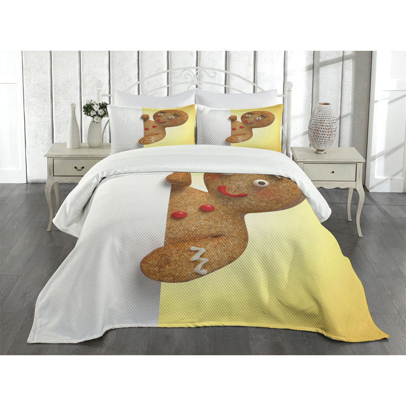 Ambesonne Gingerbread Man Bedspread Set Xmas Character Multicolor, King Bedspread + 2 Standard Shams
