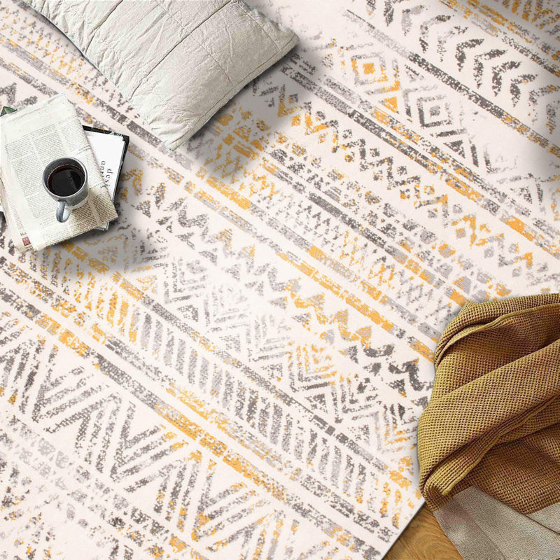 Tapis géométrique gris / jaune / ivoire, Rectangle 7 pi 10 po x 10 pi