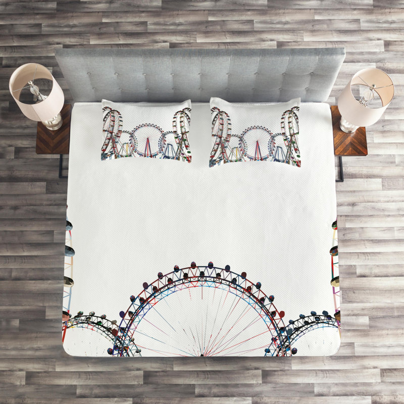 Bedding, King Bedspread + 2 Shams