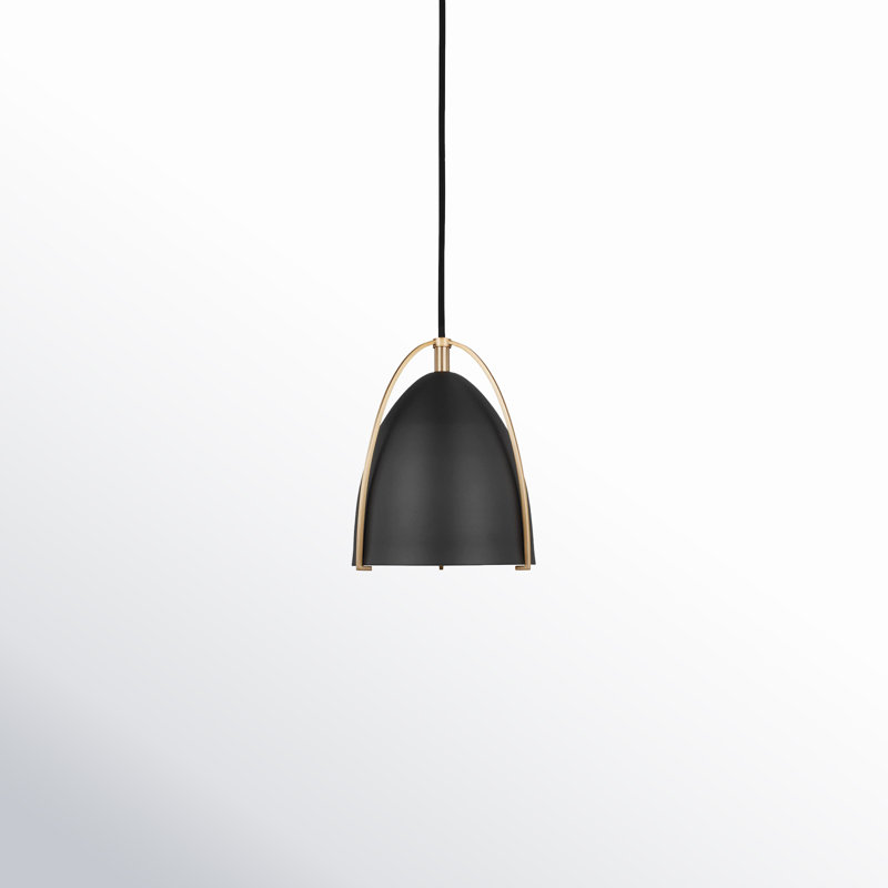 Luminaire suspendu conique à 1 lumière Nikki, H 7,5 po x l 6,25 po x l 6,25 po, Laiton satiné, Noir