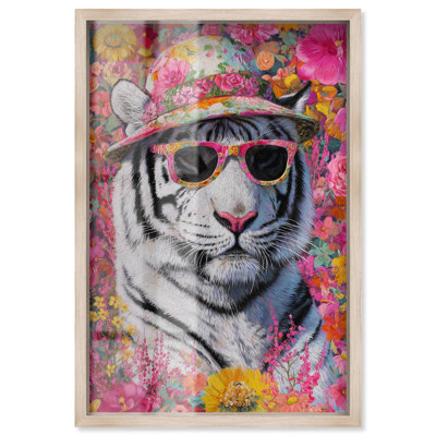 «Bloom in Floral White Tiger» par Art Remedy
