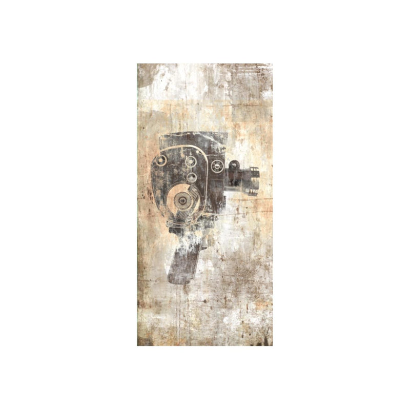 Action IV, impression sur toile tendue, Gel coupé au couteau, H 50 po x l 24 po