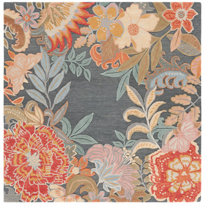 Abbygaile Hand Tufted Wool/Cotton Performance Floral Rug in Rust/Grey