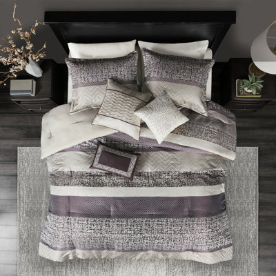 Ensemble de literie pour très grand lit mauve 7 pièces - Revers uni en microfibre, 2 taies décoratives, 3 coussins décoratifs, tissu de luxe, rembourrage de jardin de 8 oz / m², coussins, lavable