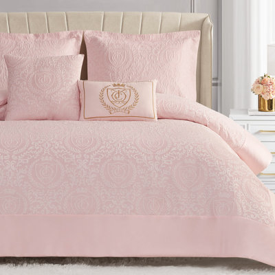 Juicy Couture Dovona Comforter Sets