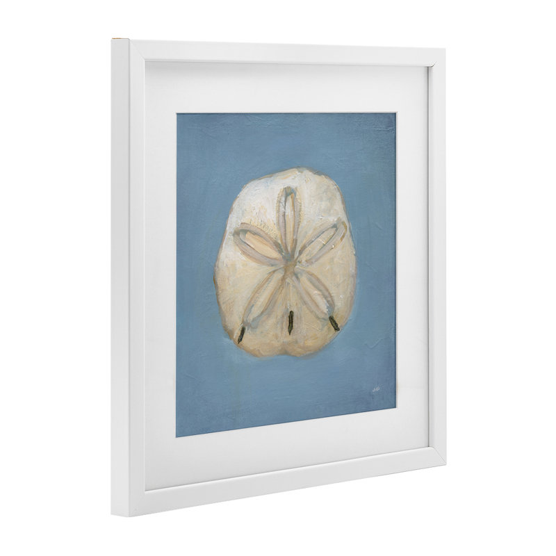 «Soft Sand Sand Sea», reproduction sous verre encadrée, design par Julia Purinton, H 16 po x l 16 po, Cadre blanc côtier