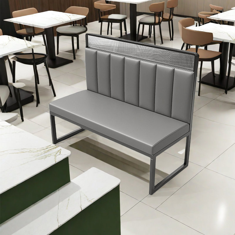 Banc de style sud-est asiatique, Gris
