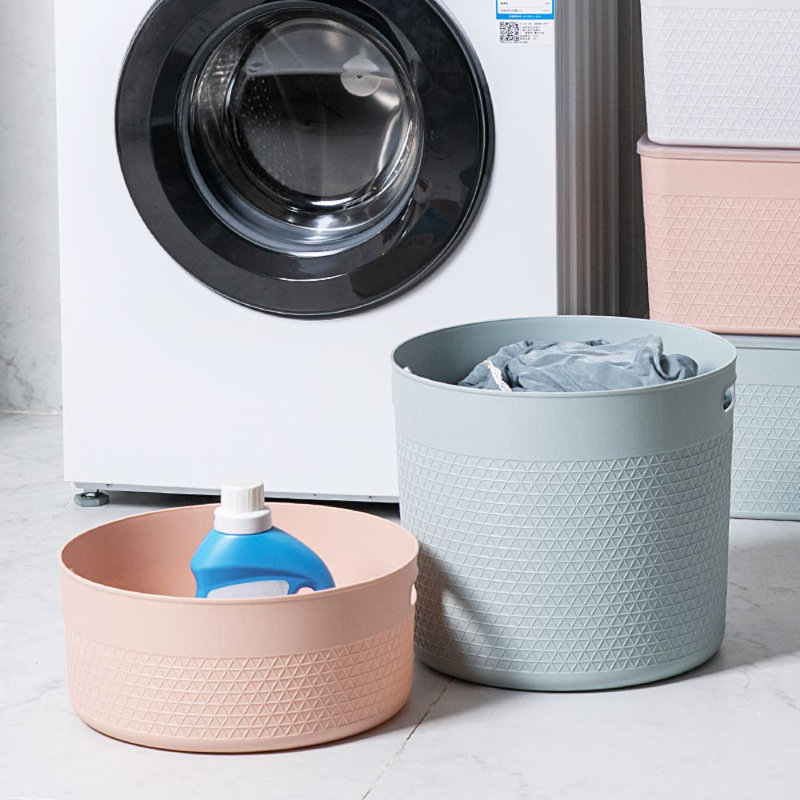 Rebrilliant Plastic Decorative Basket, Mint