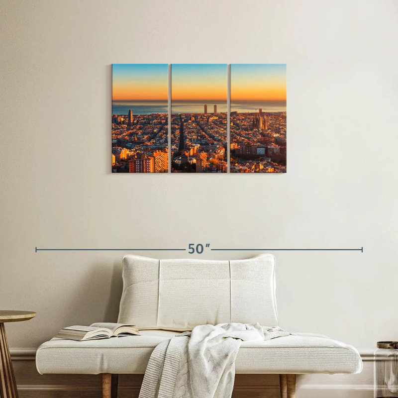 Horizon du coucher du soleil de Barcelone, H 20 po x l 33 po