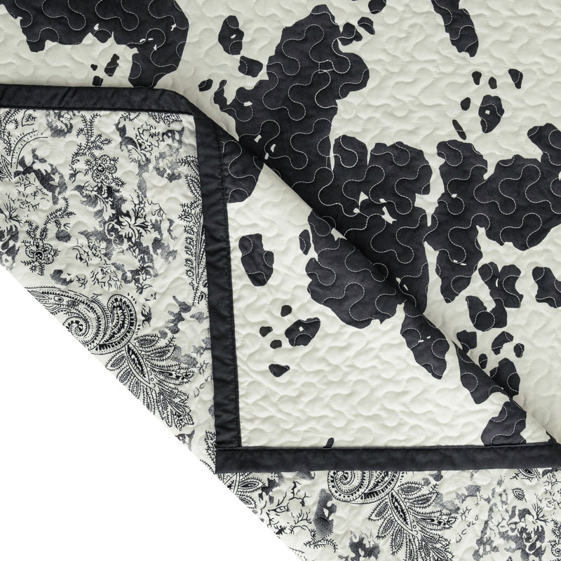 Clara Cream Black Cow Print Cowhide Pattern Reversible Western Southwestern Quilt Set, Queen Quilt + 2 Standard Shams