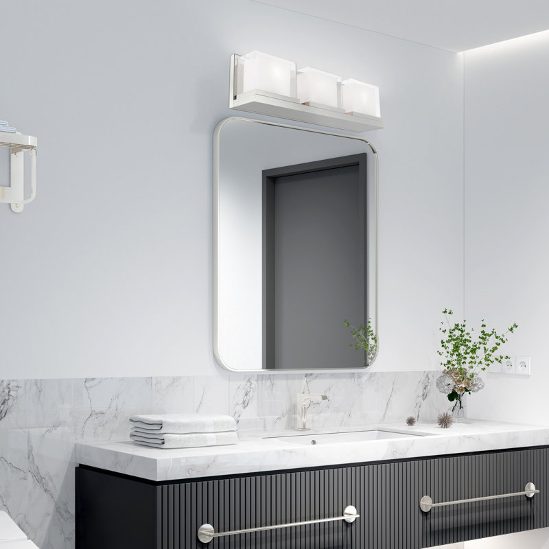 Harmoni 3 - Light Dimmable Bath Bar