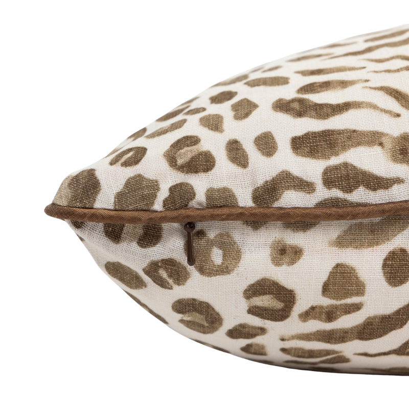 Chatto with Silk Welt Accent Pillow, Square 18"