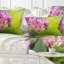 Petites fleurs roses en vert - coussin à imprimé floral-29079285-29079286