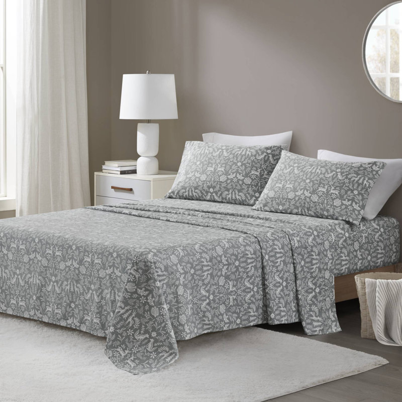 Cozy Flannel 100% Cotton Sheet Set, King Sheet Set with 2 Pillowcases, Winter Fauna