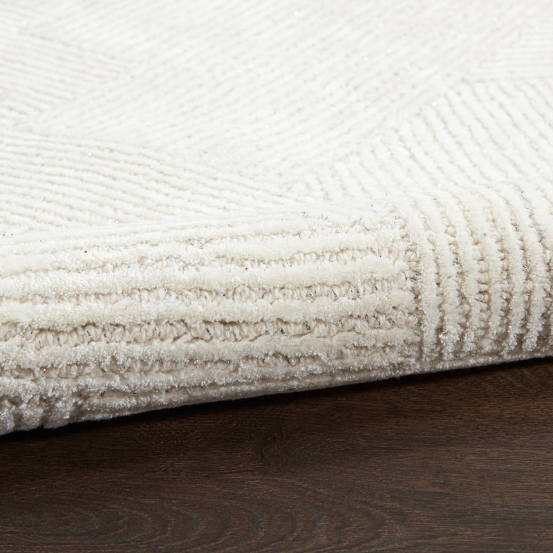 Cattalaya Geometric Area Rug in Ivory, Rectangle 4' x 6'