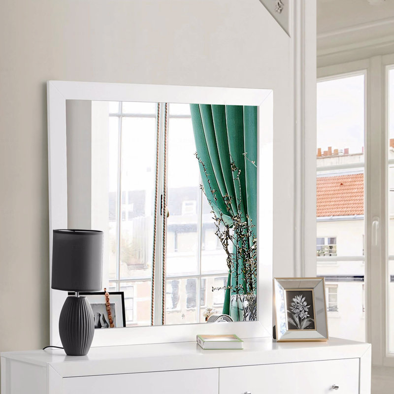 Basic Modern Accent Mirror, For Home Decoration, White