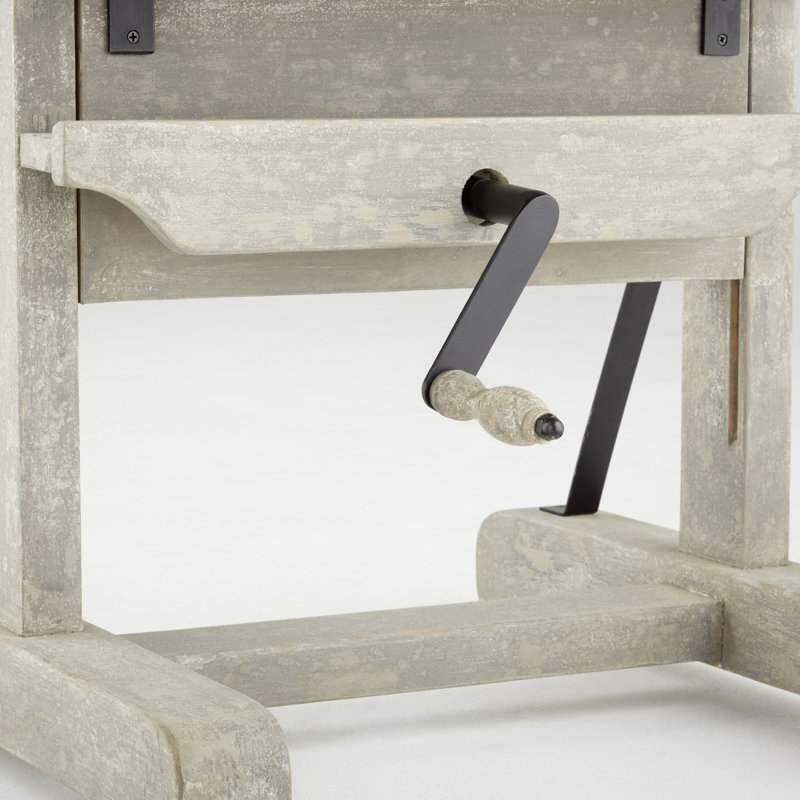 Cyan Design Adjustable Easel