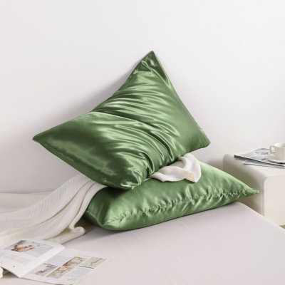 Satin Pillowcases With Envelope Closure