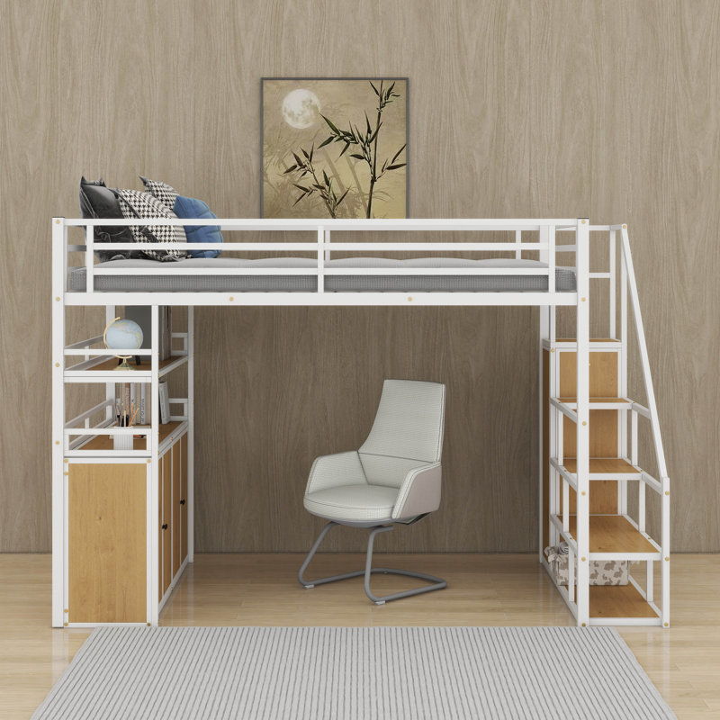 Lit mezzanine double en métal avec escalier de rangement, garde-robe, tablettes et casiers, Blanc