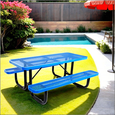 Table de pique-nique rectangulaire en acier pour l'extérieur avec poteau de parasol, parfaite pour les réunions de famille et les événements extérieurs.
