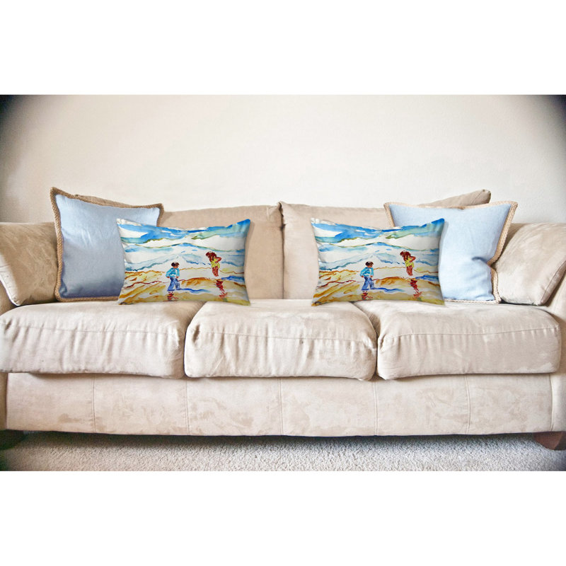  Coussin décoratif intérieur / extérieur Wading at the Beach