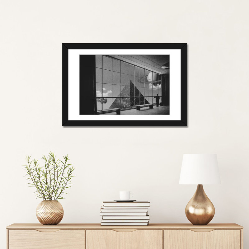 «Sighting III», impression sur toile, H 16 po x l 24 po x P 1 po, Papier avec cadre noir, Blanc