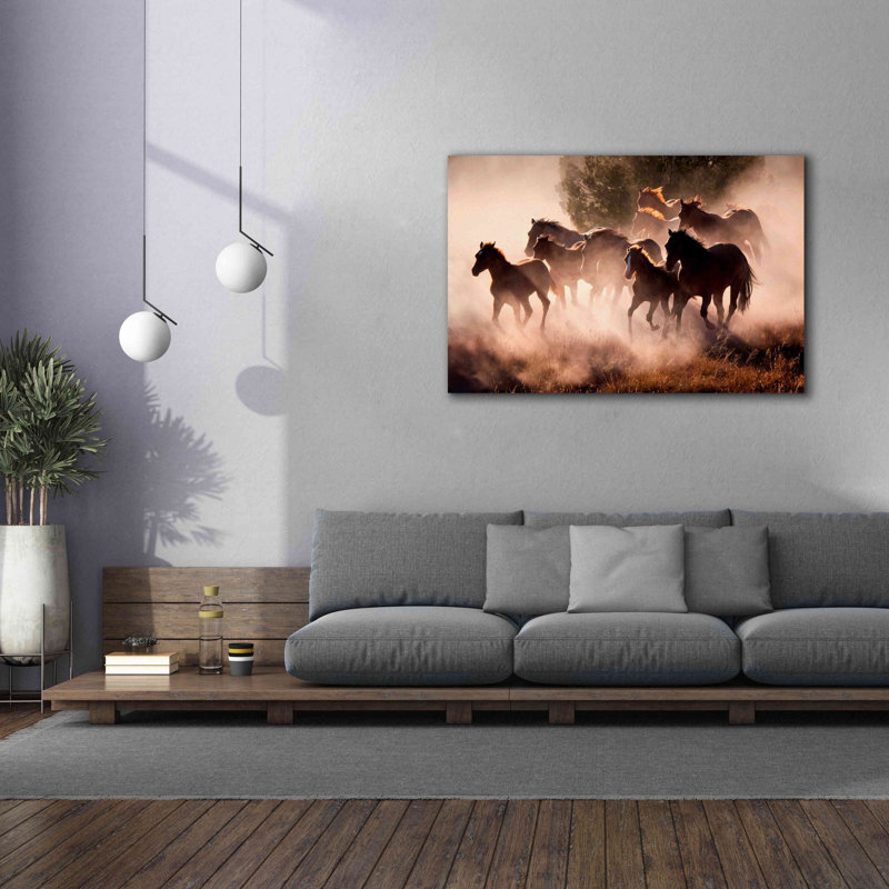 «Horses» par Lisa Dearing, estampe numérique sur toile, H 40 po x l 60 po x P 1,5 po