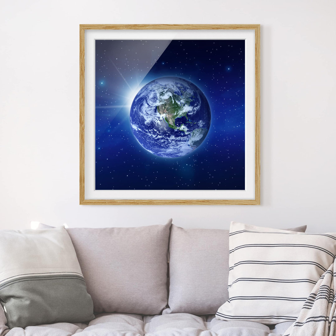 Gerahmtes Poster Earth in Outer Space