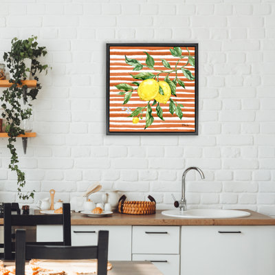Vigne de citron juteuse sur cadre flottant, design par Paul Brent