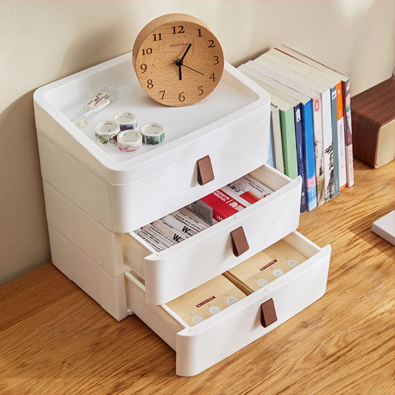 Plastic / Acrylic Makeup Organizer