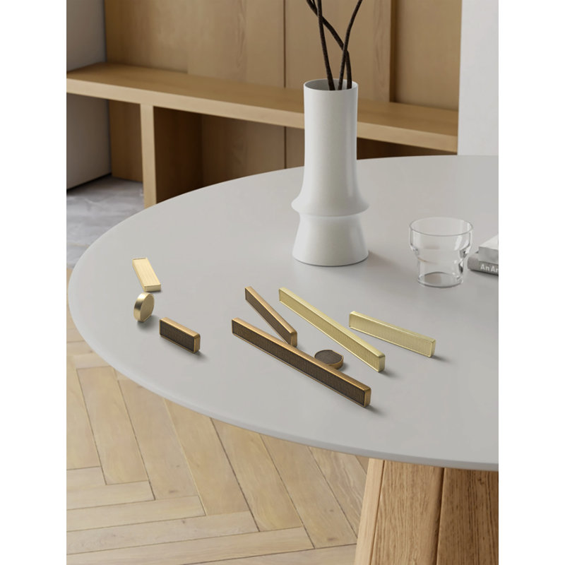 2 1/2" Centre Bar Pull Multipack, Light Brushed Brass